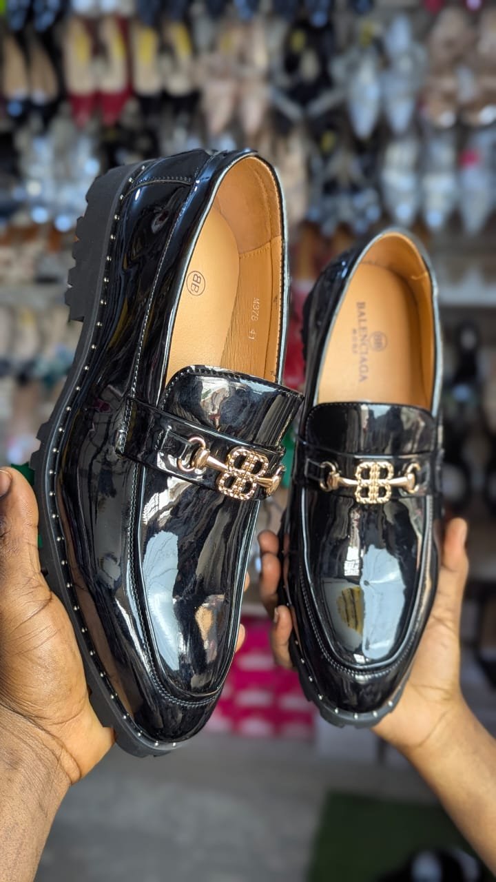 Mirror Shoe